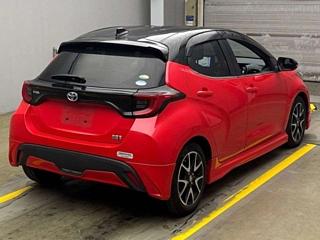
Yaris full									
