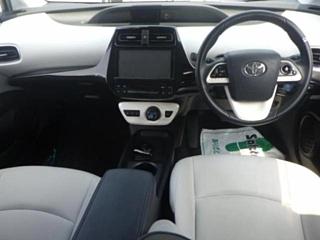 
TOYOTA PRIUS HYBRID full									