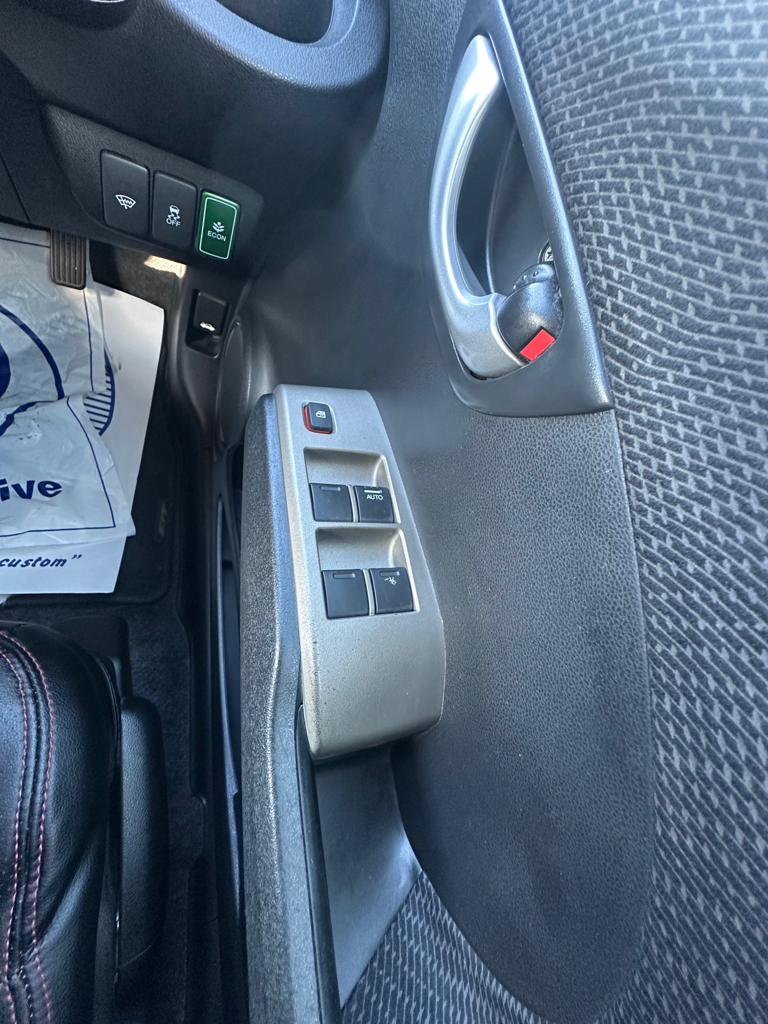 
HONDA FIT HYBRID full									