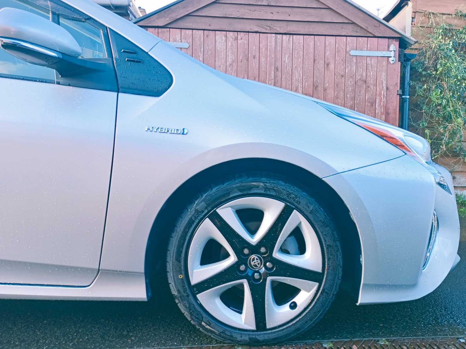 
Prius 2016 S Touring Package full									