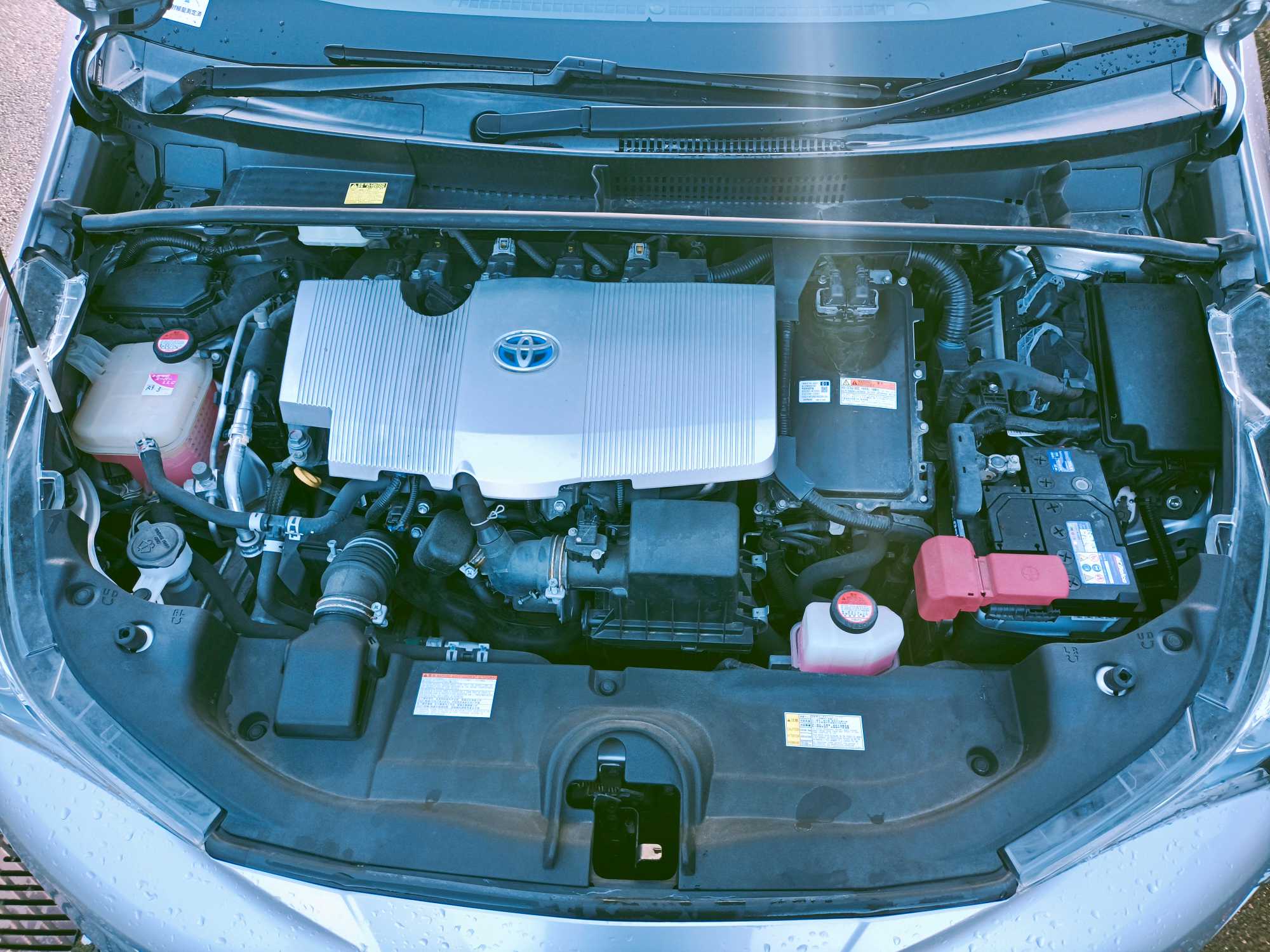 
Prius 2016 S Touring Package full									