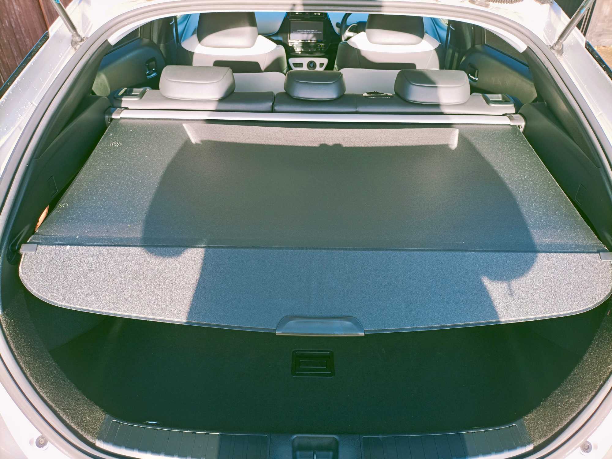 
Prius 2016 S Touring Package full									