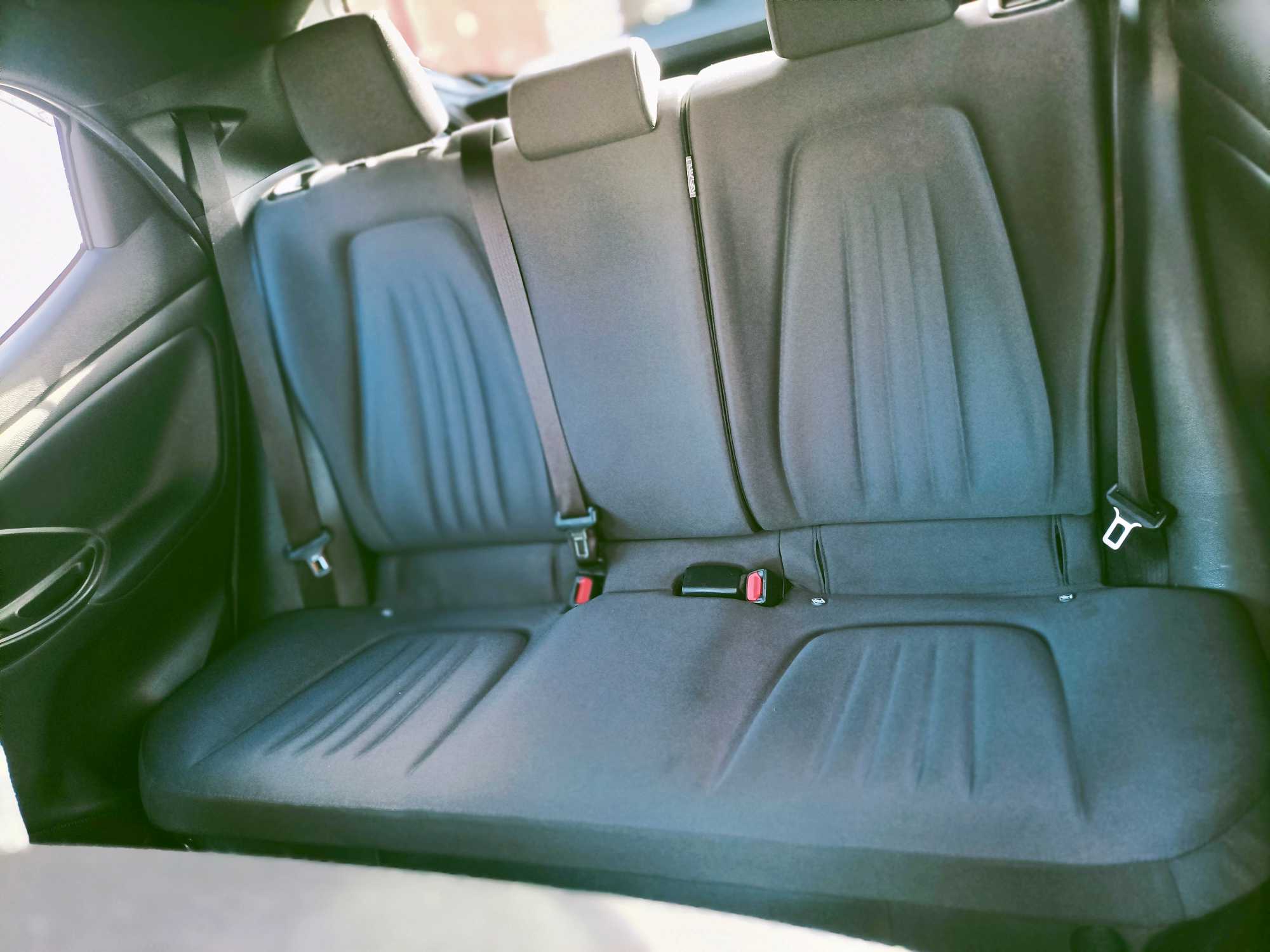 
Toyota Yaris 2020 full									