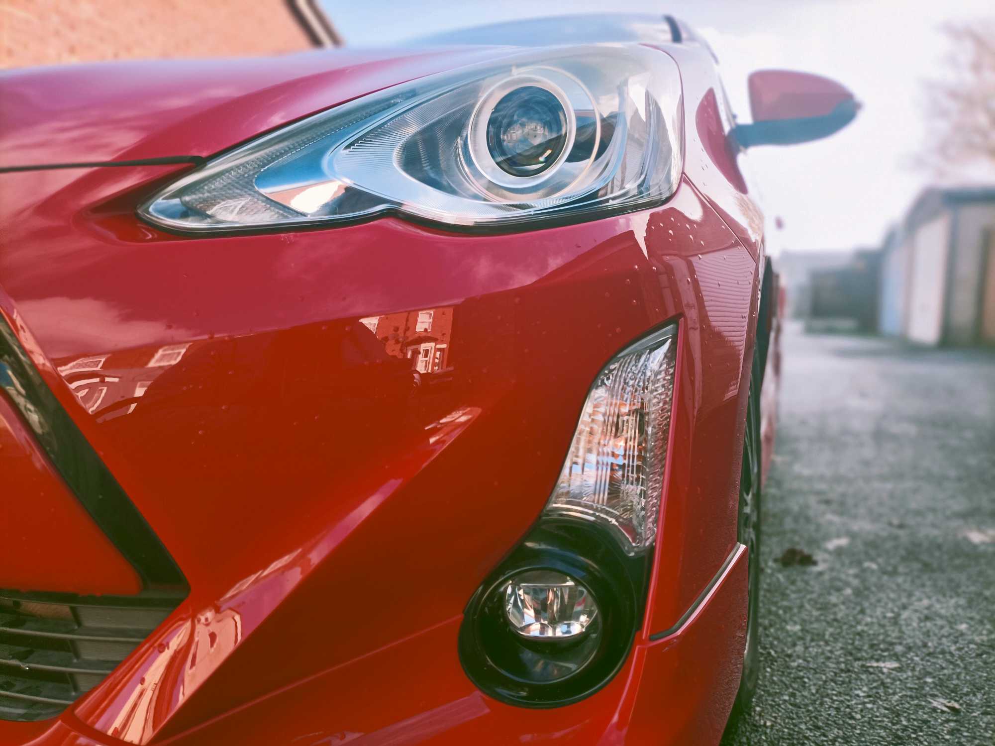 
Toyota Aqua Hybrid full									