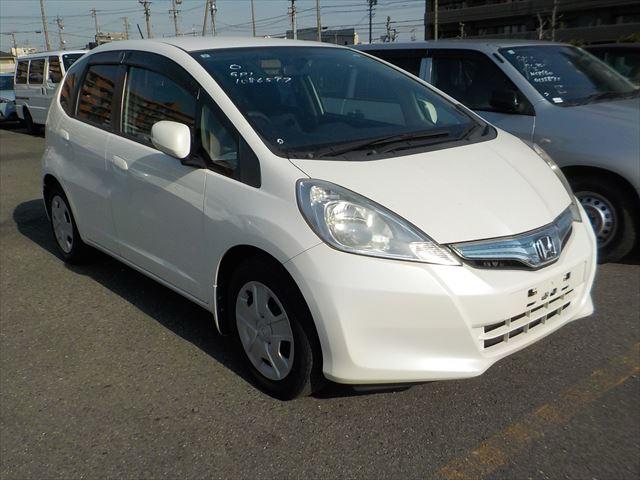 
Honda Fit White 2011 full									