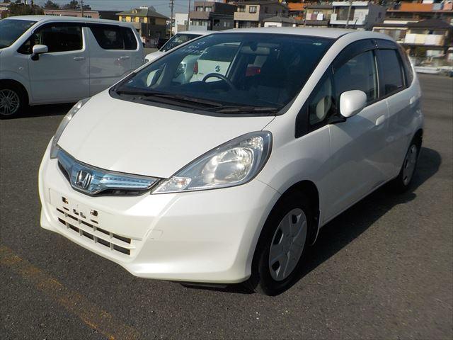 
Honda Fit White 2011 full									