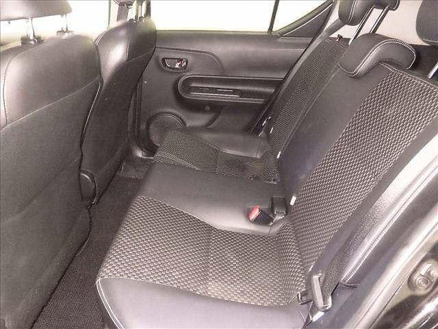 
Toyota Aqua Crossover full									