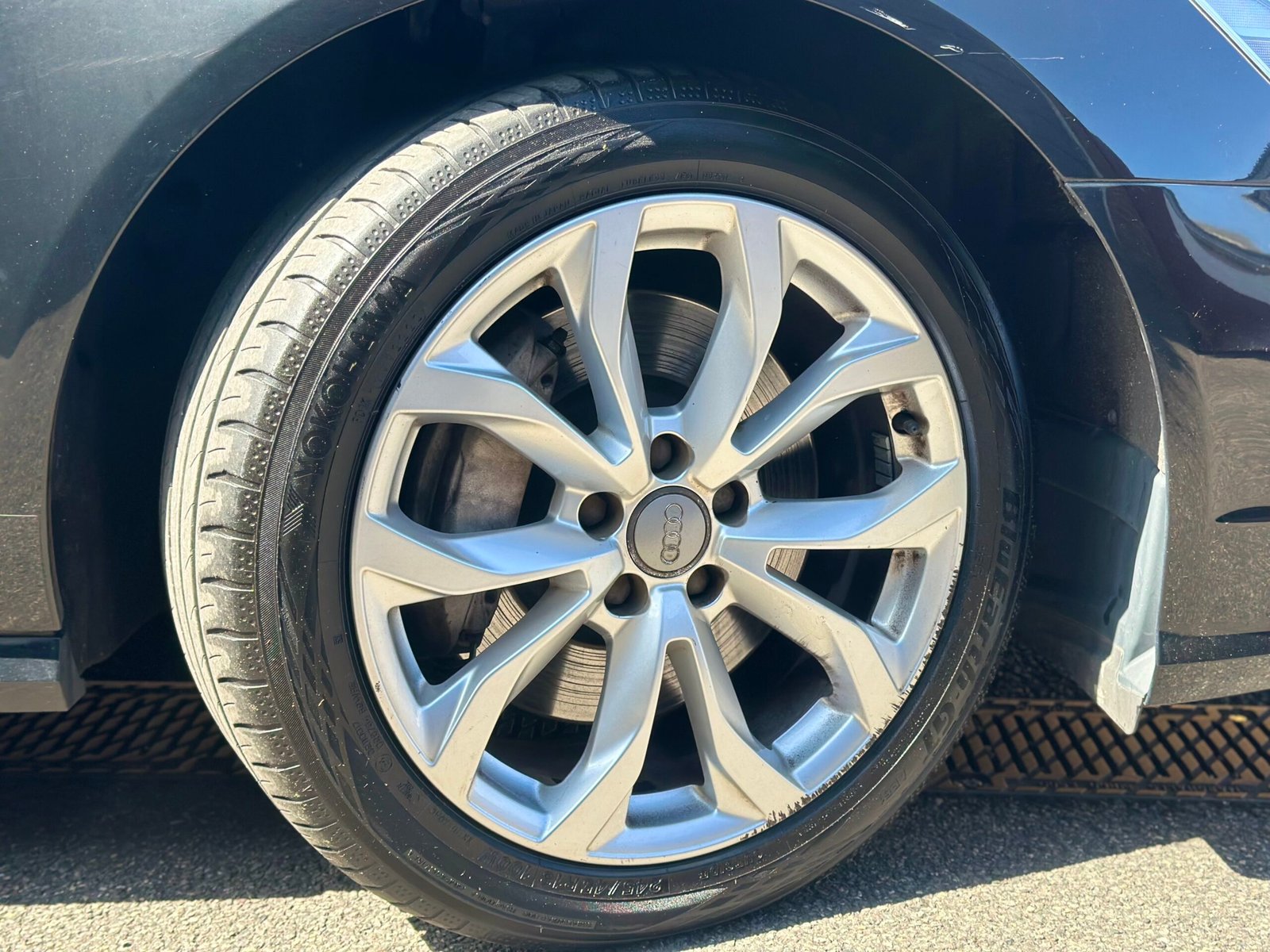 
Audi A6 Avante 2015 black full									