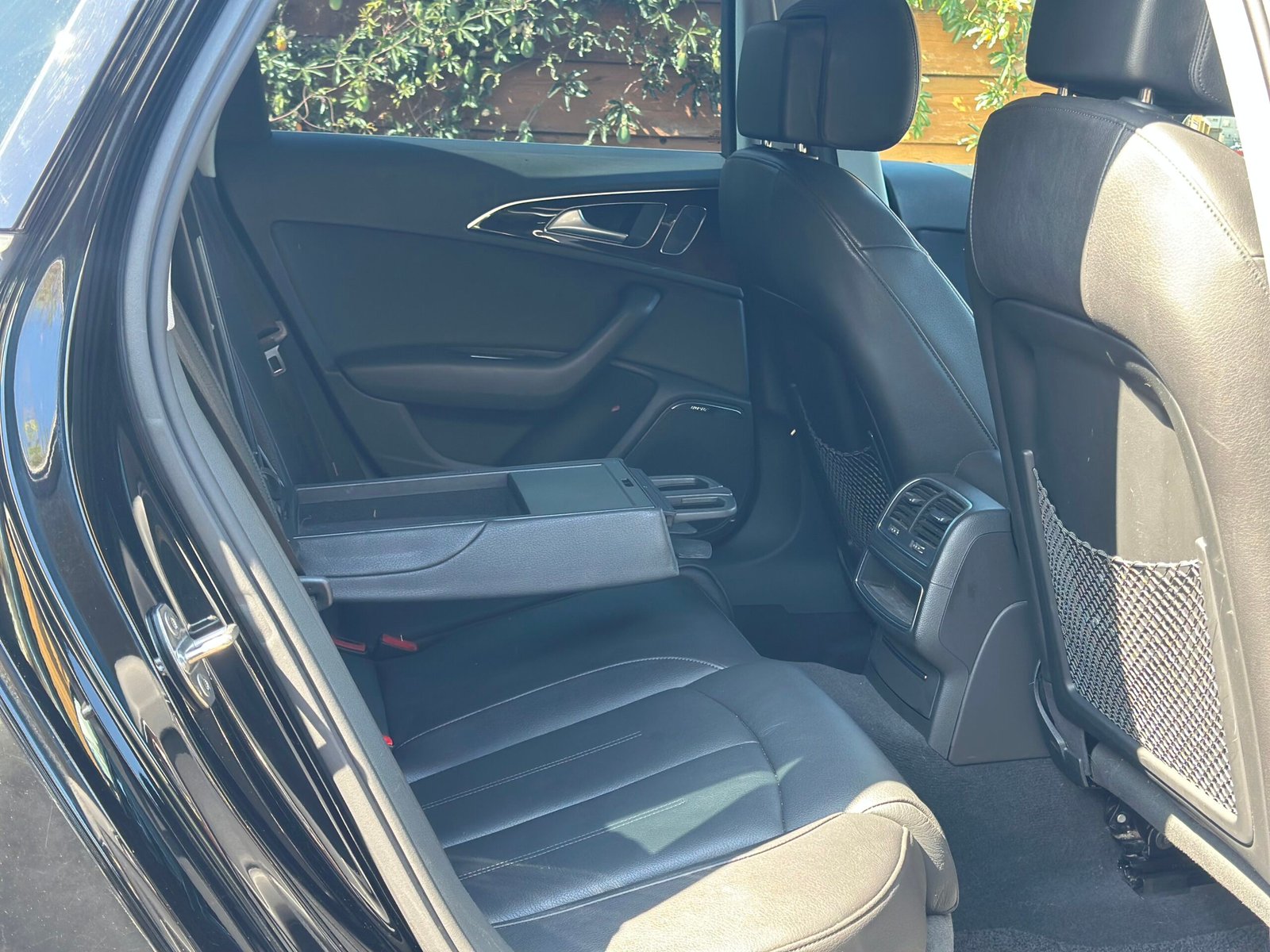 
Audi A6 Avante 2015 black full									