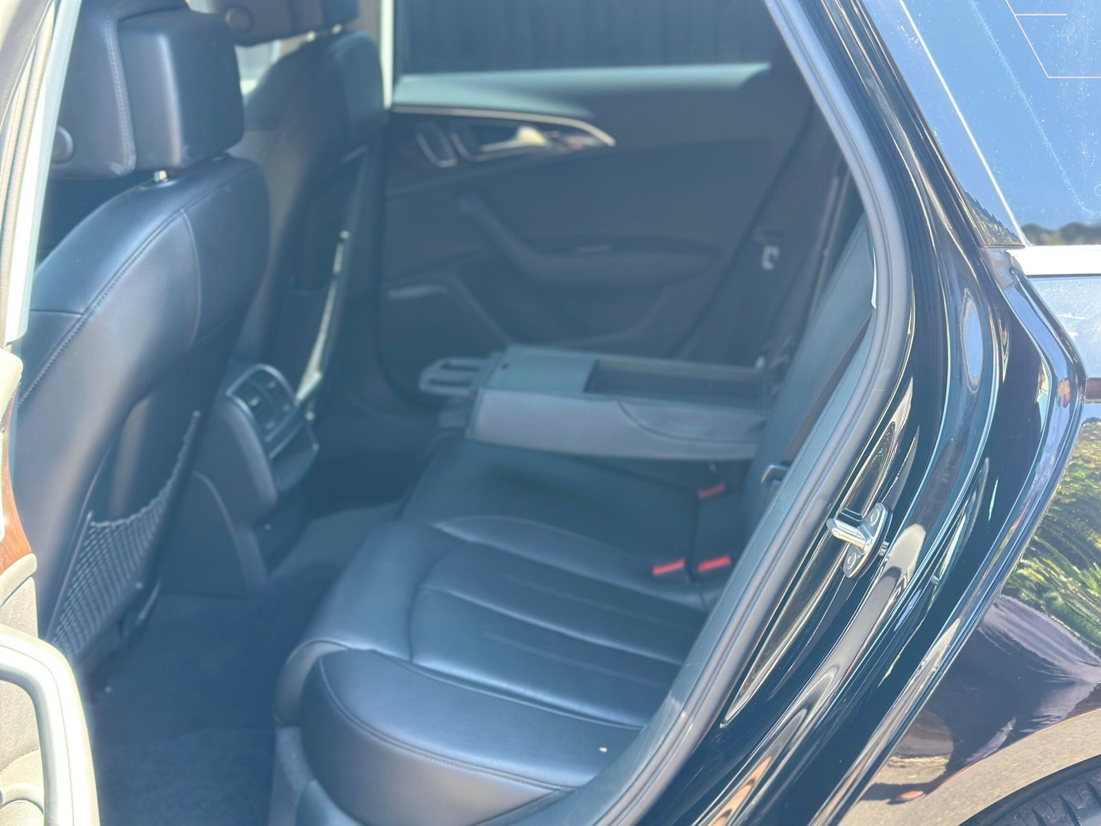 
Audi A6 Avante 2015 black full									