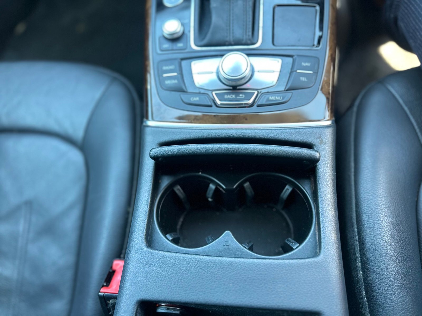 
Audi A6 Avante 2015 black full									
