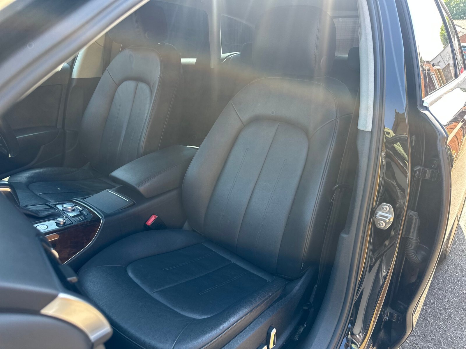 
Audi A6 Avante 2015 black full									