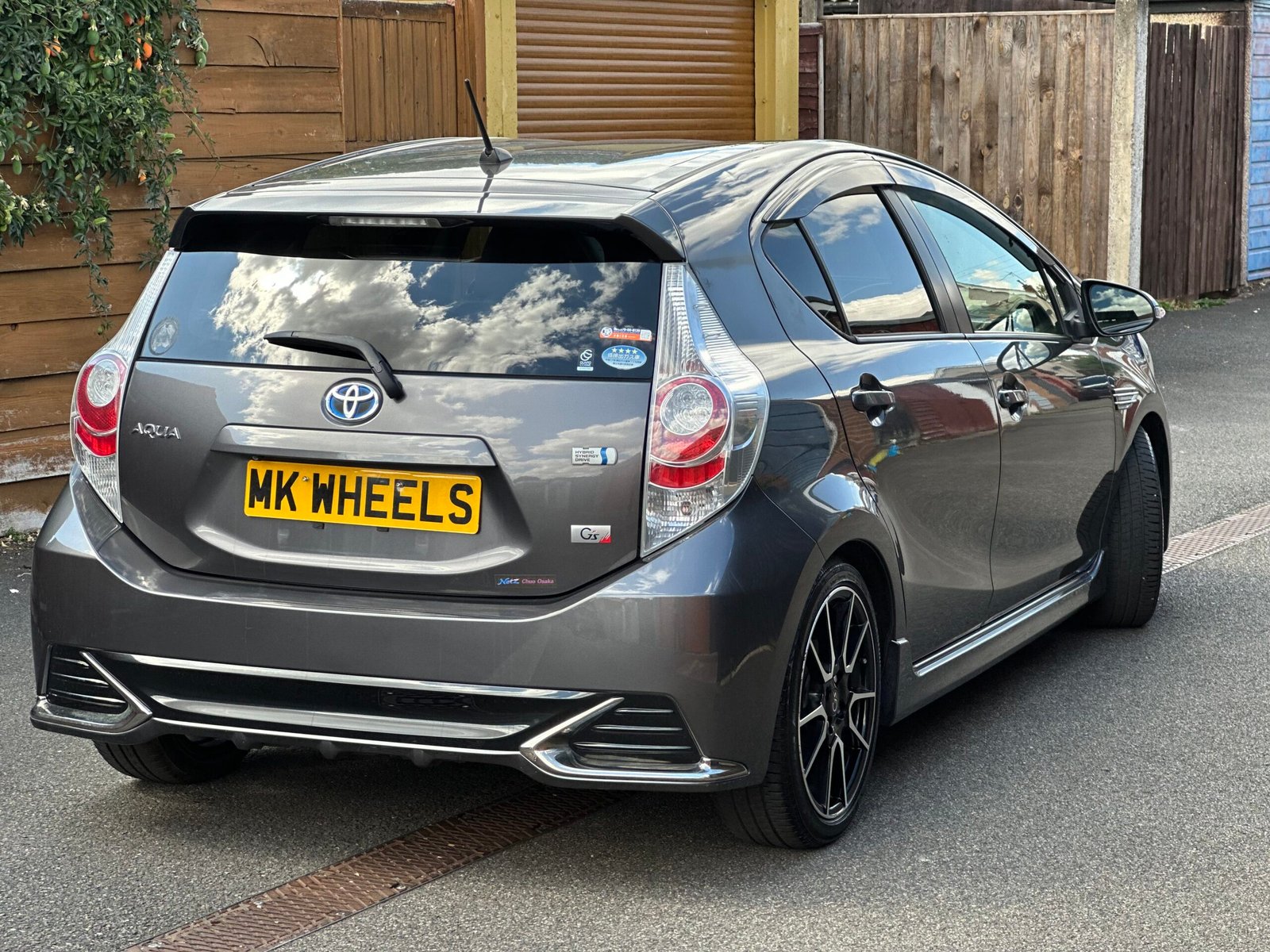 
Aqua G GS Package 2014 Grey full									