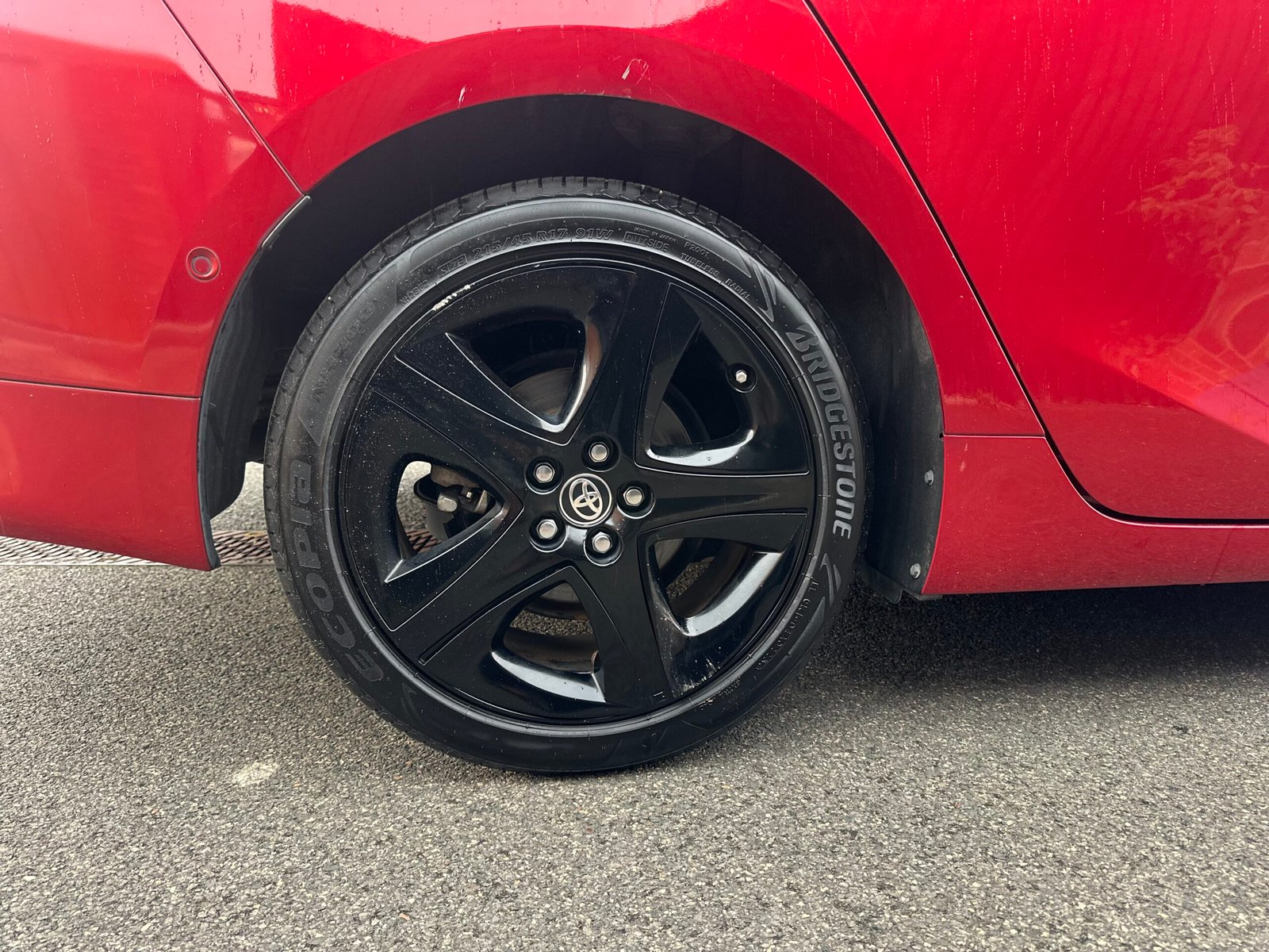 
Prius S Touring Package 2016 Red full									