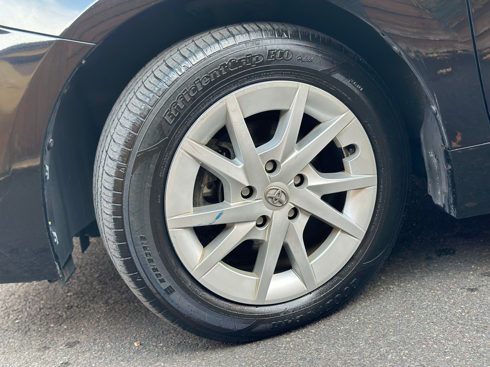 
Toyota Prius Plus 2015 full									