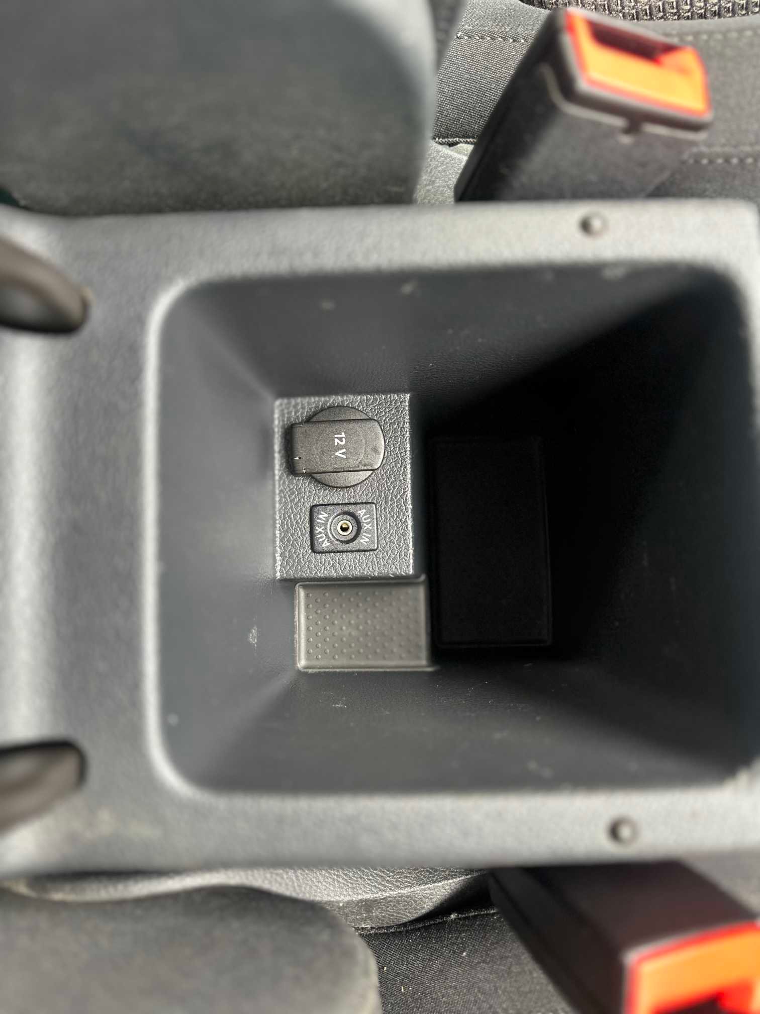 
Volkswagen Sharan 2013 Black full									