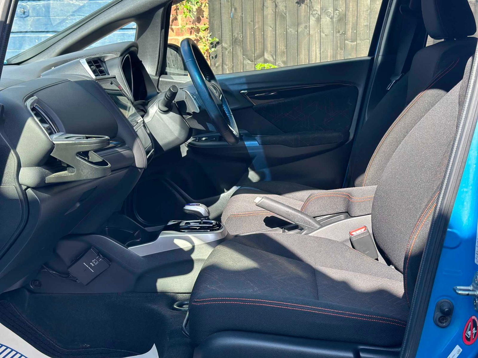 
Honda Fit S Package 2013 Blue full									