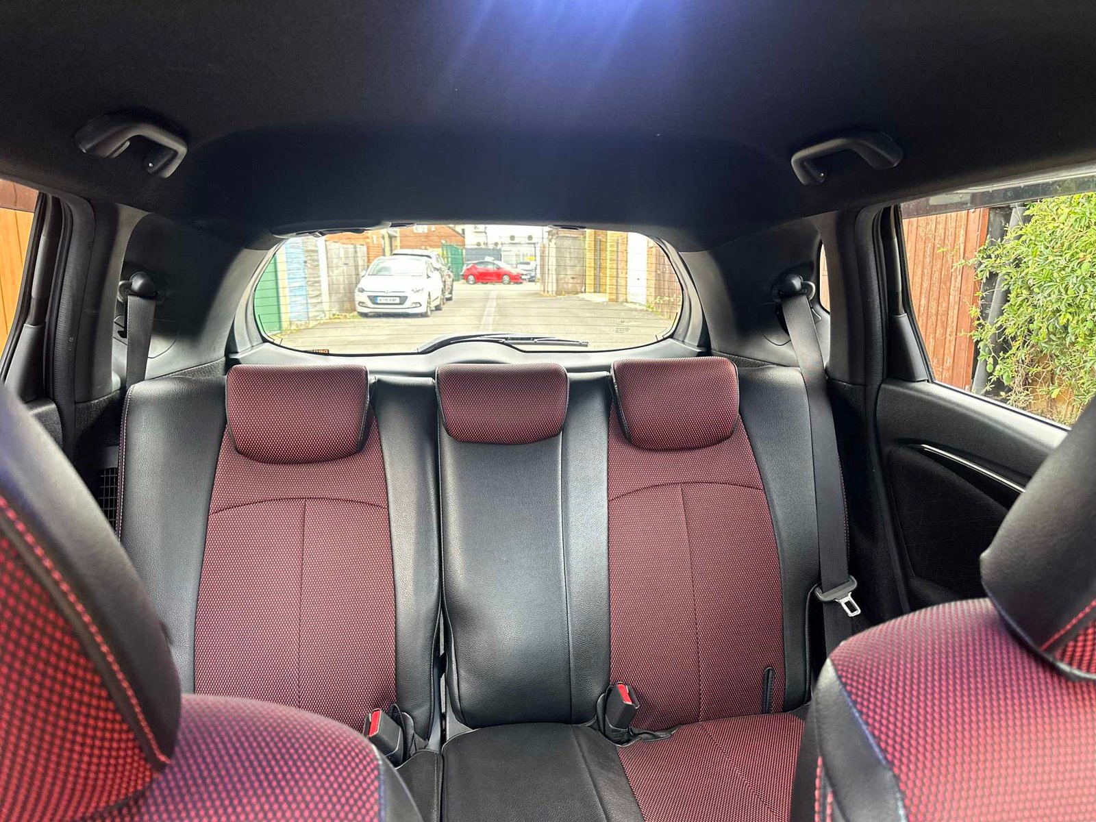 
Honda Fit S Package 2014 Grey full									