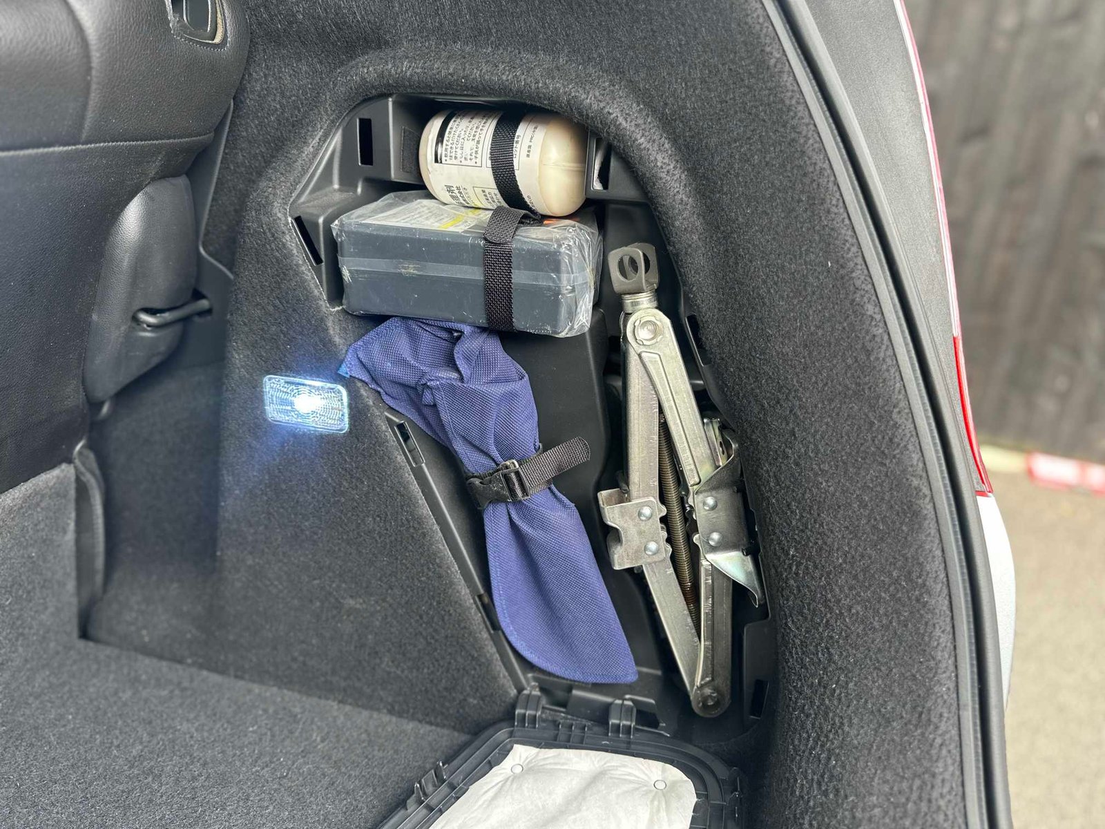 
Honda Fit S Package 2014 Grey full									