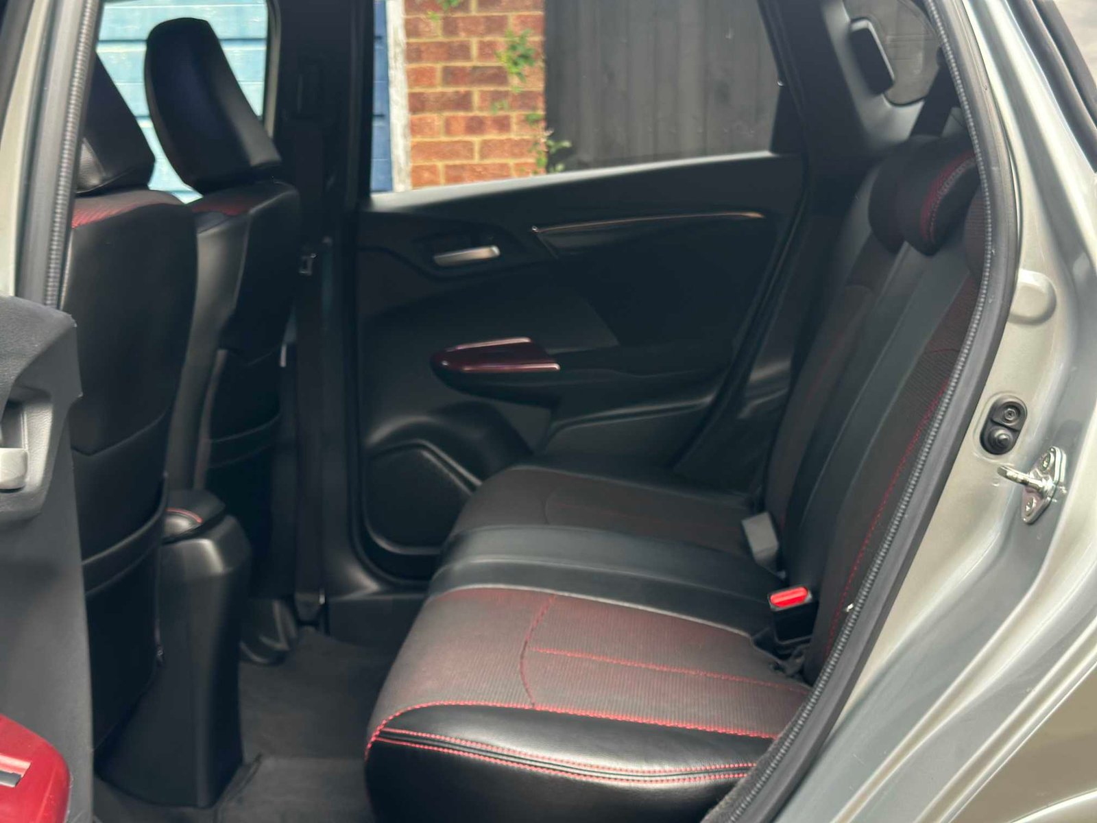 
Honda Fit S Package 2014 Grey full									