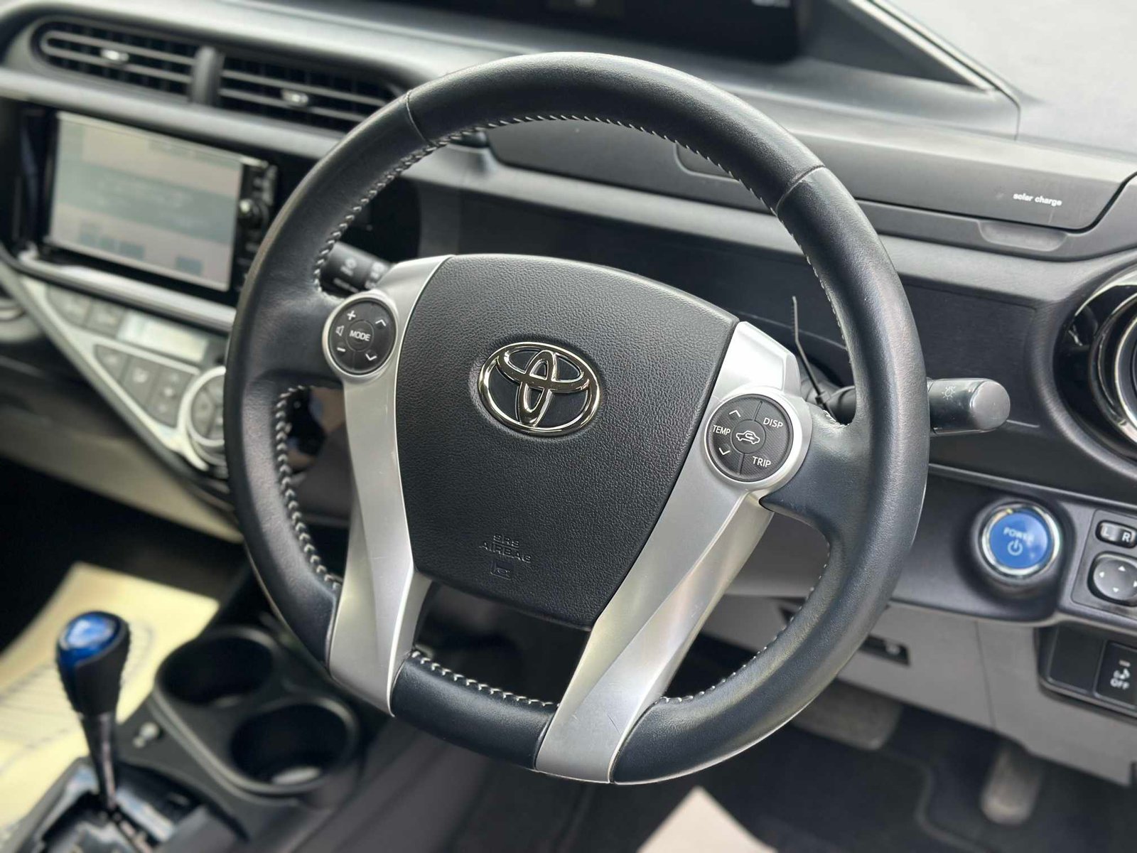 
TOYOTA AQUA X – Urban Package 2015 full									