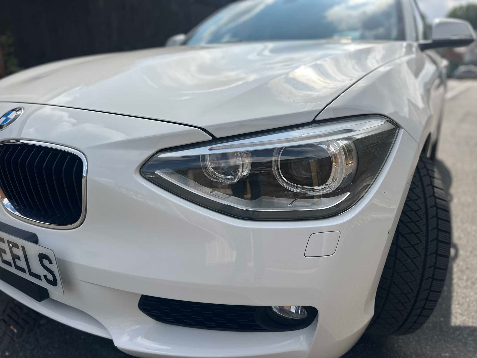 
BMW 1 Series 2012 White full									