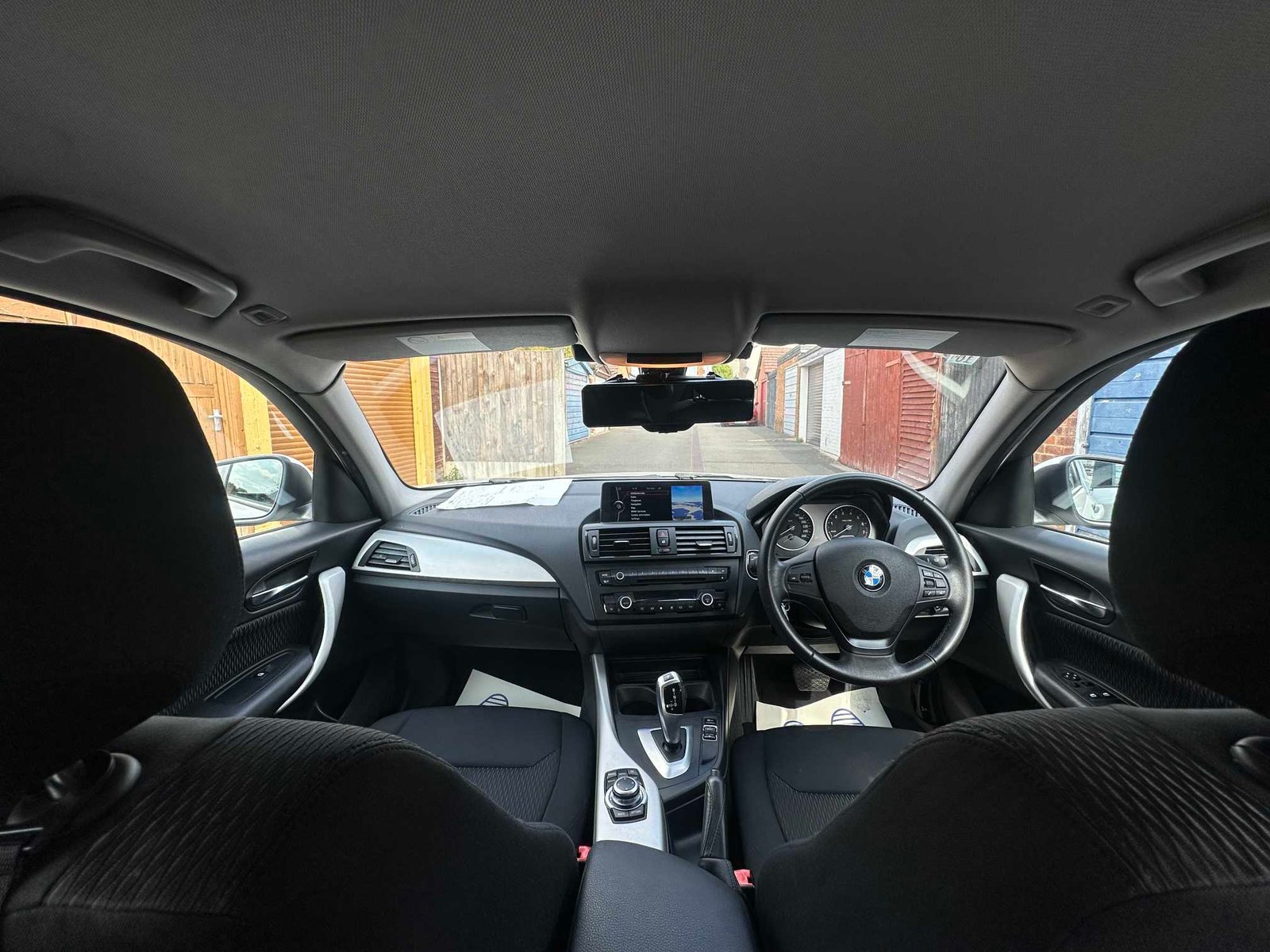 
BMW 1 Series 2012 White full									
