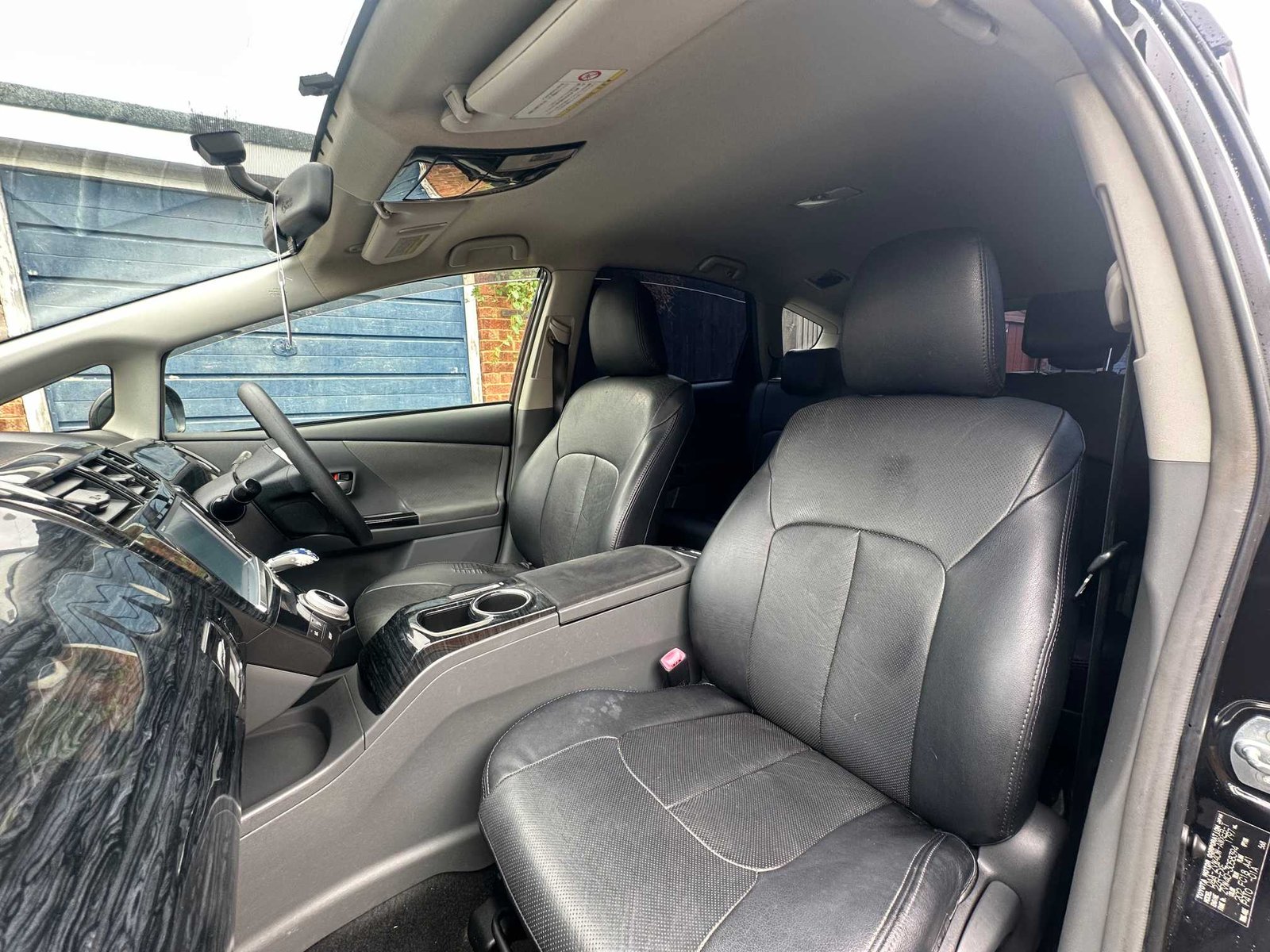 
Toyota Prius Plus 2013 full									