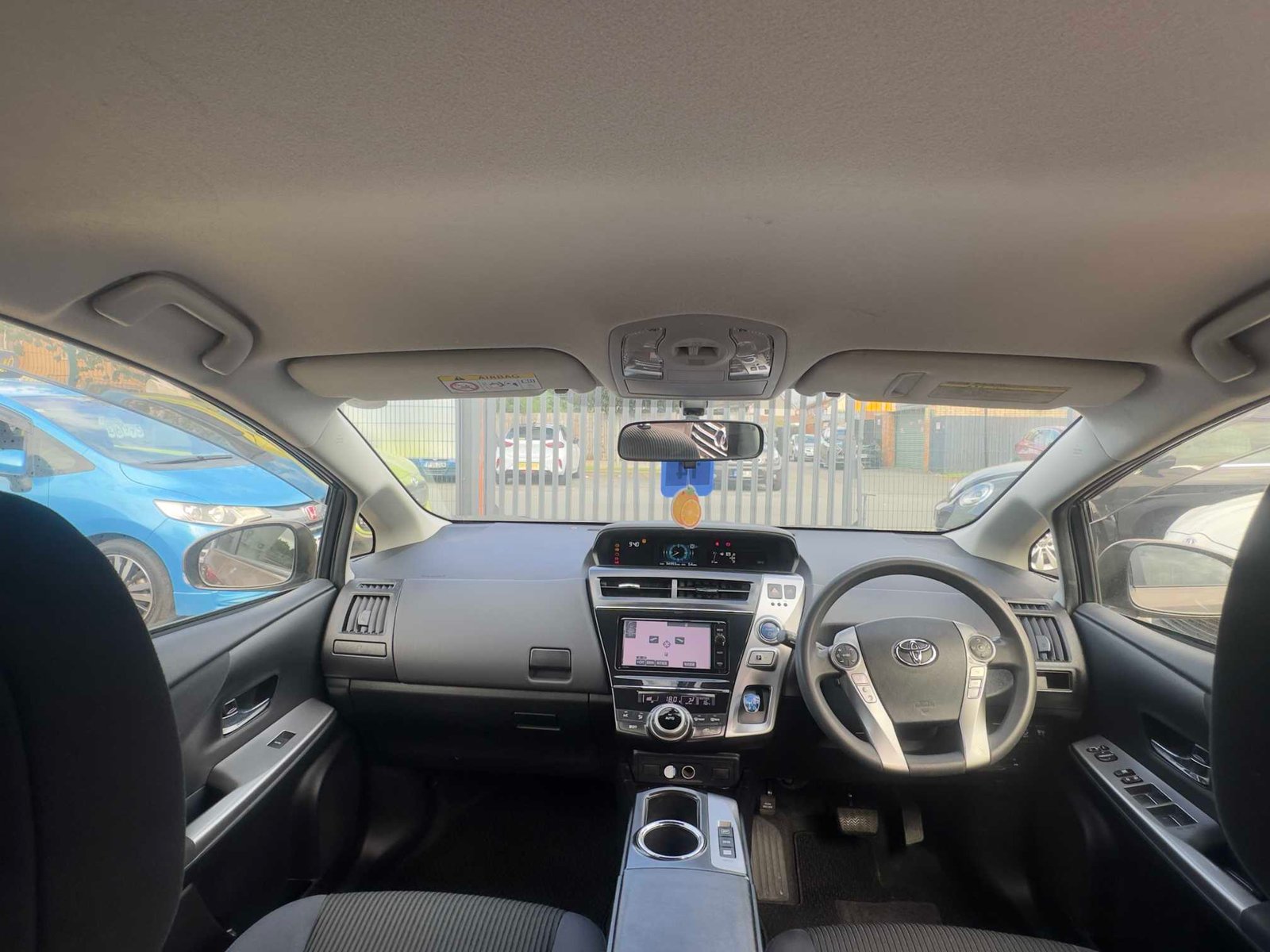 
Toyota Prius Plus 2015 Grey full									