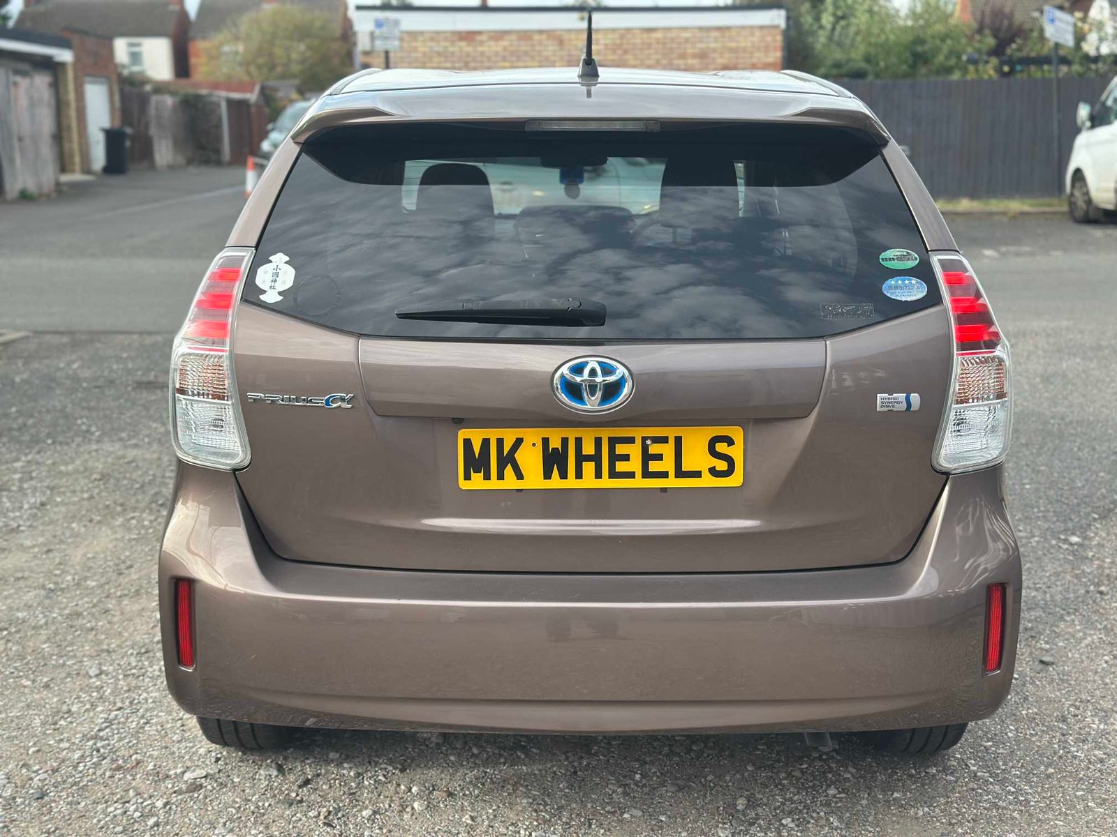 
Toyota Prius Plus 2015 Grey full									