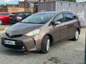 Toyota Prius Plus 2015 Grey