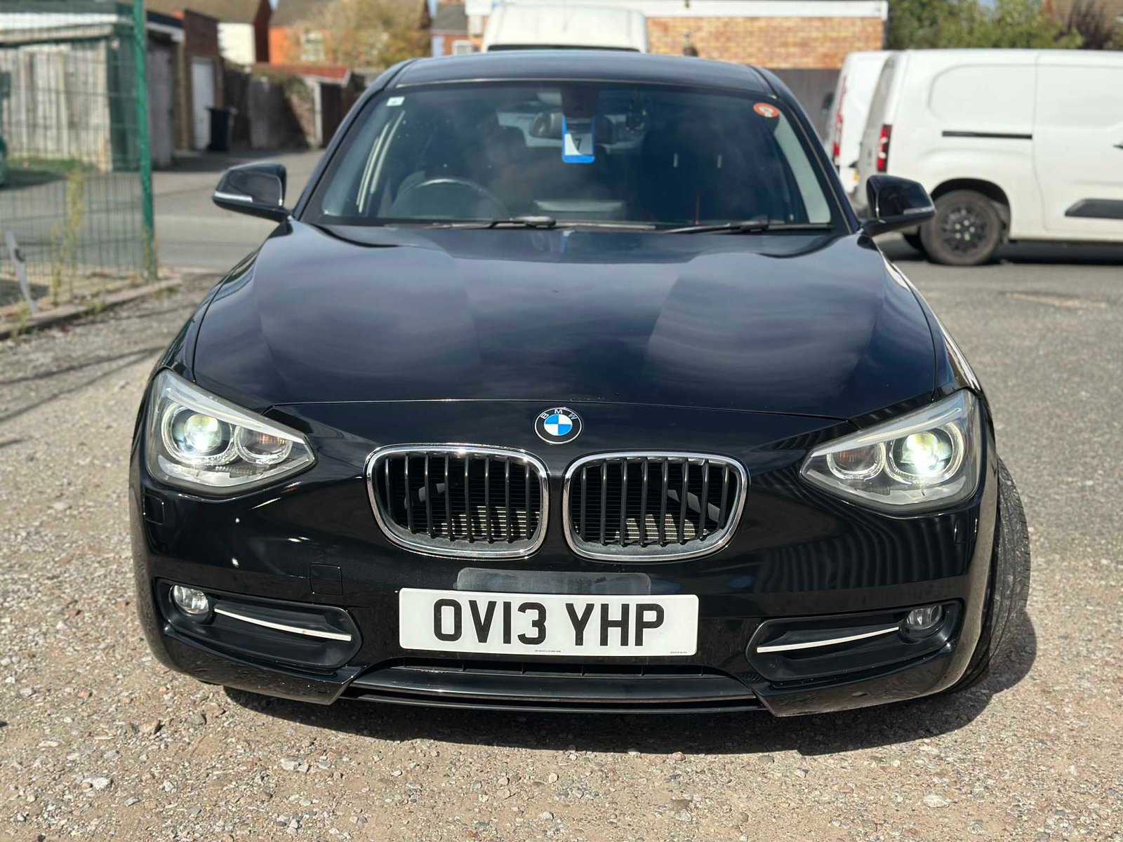 
BMW 1 Series 2013 Black full									