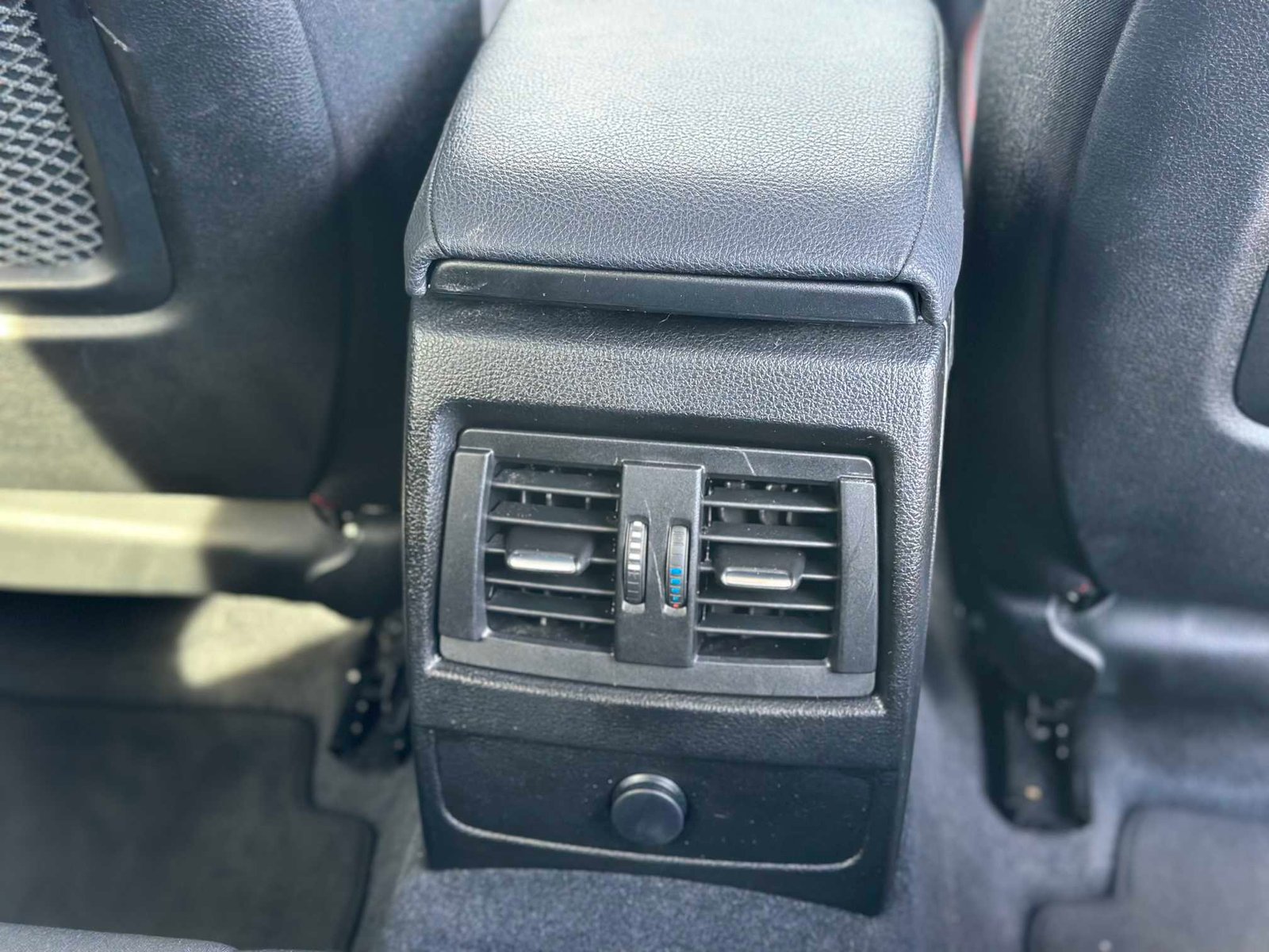 
BMW 1 Series 2013 Black full									