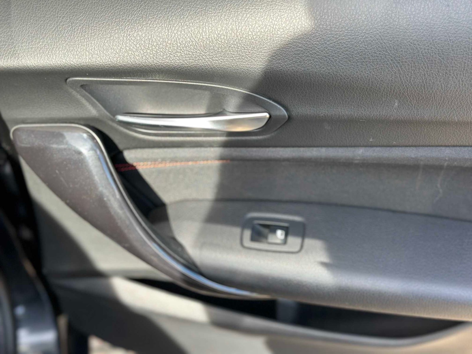 
BMW 1 Series 2013 Black full									