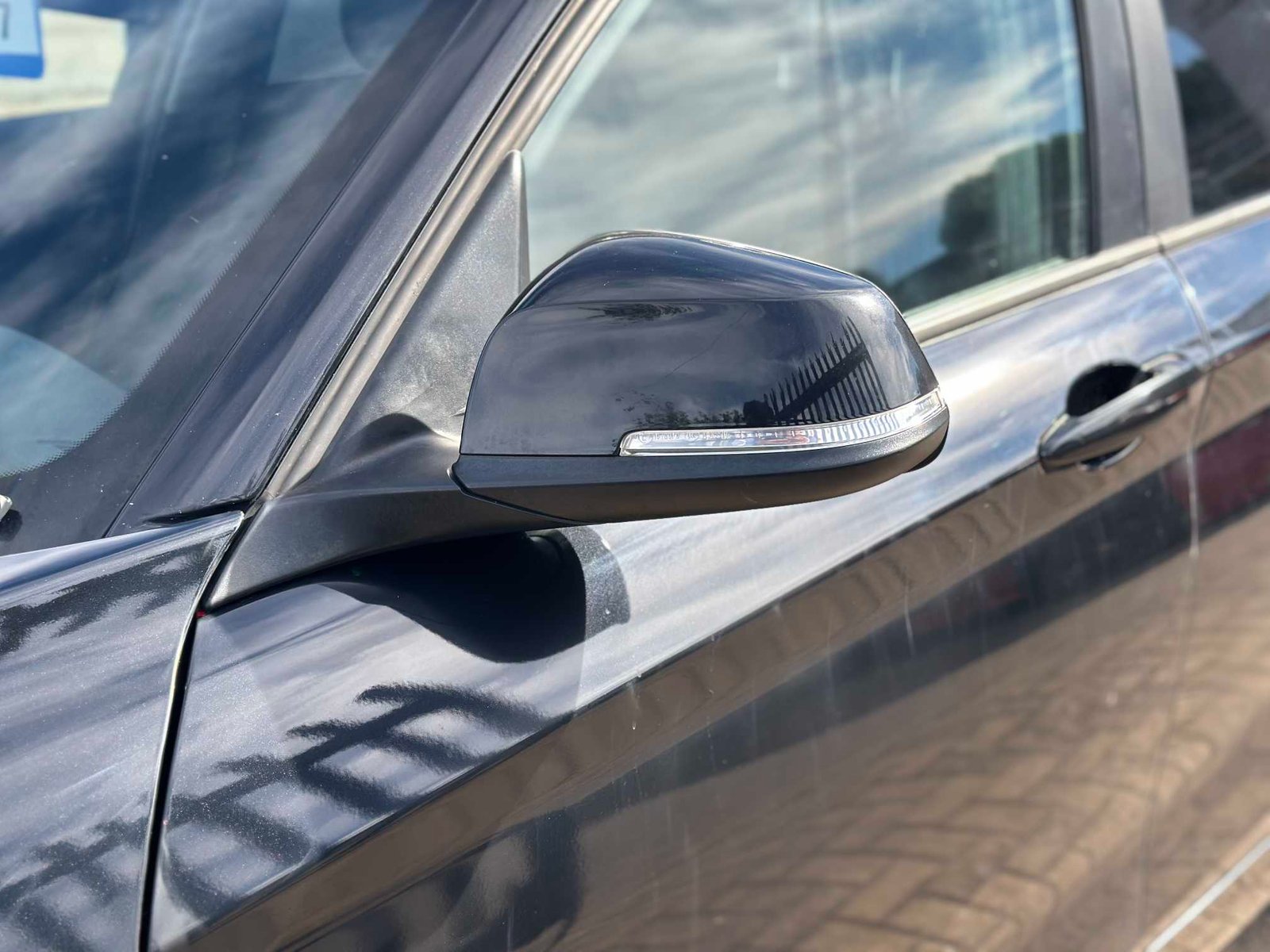 
BMW 1 Series 2013 Black full									