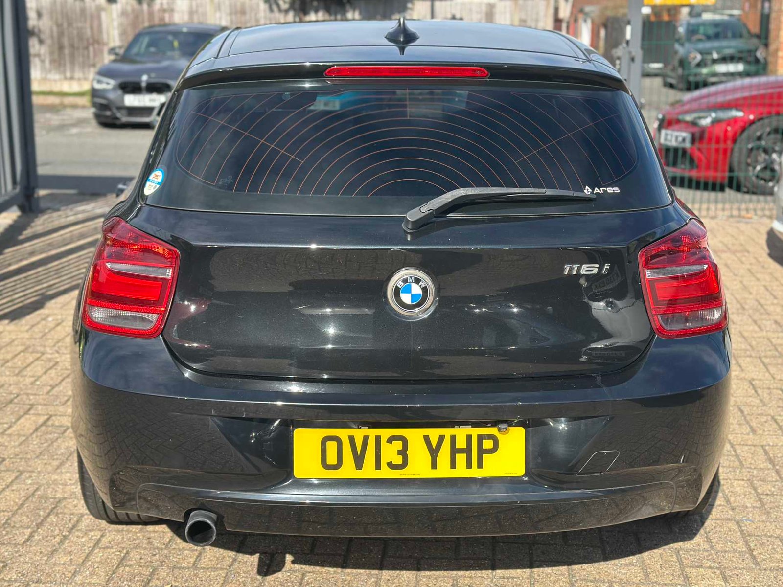 
BMW 1 Series 2013 Black full									