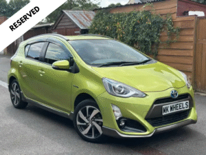 TOYOTA AQUA X – Urban Package 2015