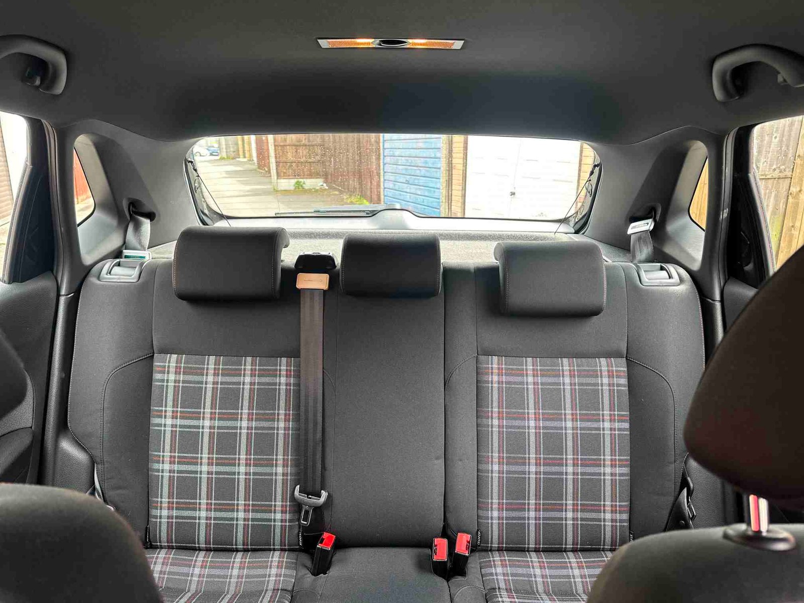 
Volkswagen Polo GTI (Black 2011) full									