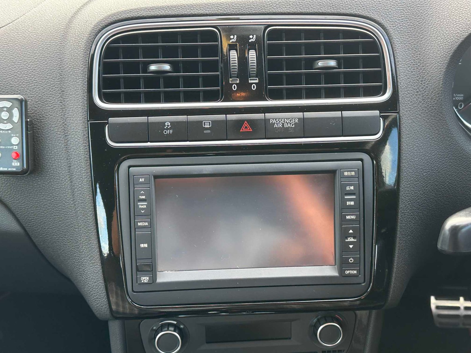 
Volkswagen Polo GTI (Black 2011) full									