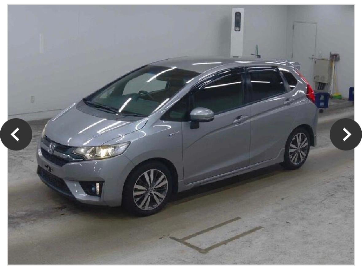 
Honda Fit 2014 Silver full									