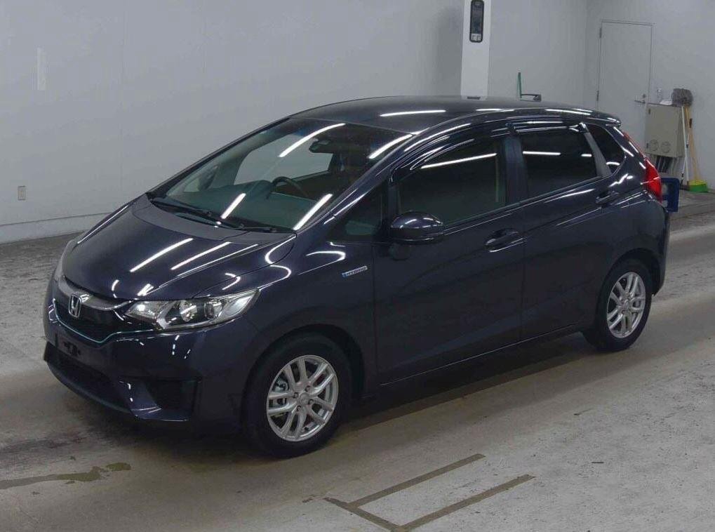
Honda Fit 2015 Grey full									