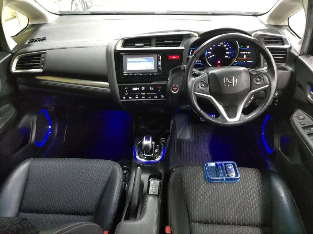 
Honda Fit 2014 Black full									