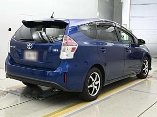 
Toyota Prius + 2015 Blue full									