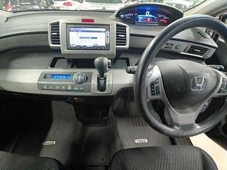
Honda Freed 2015 Black full									